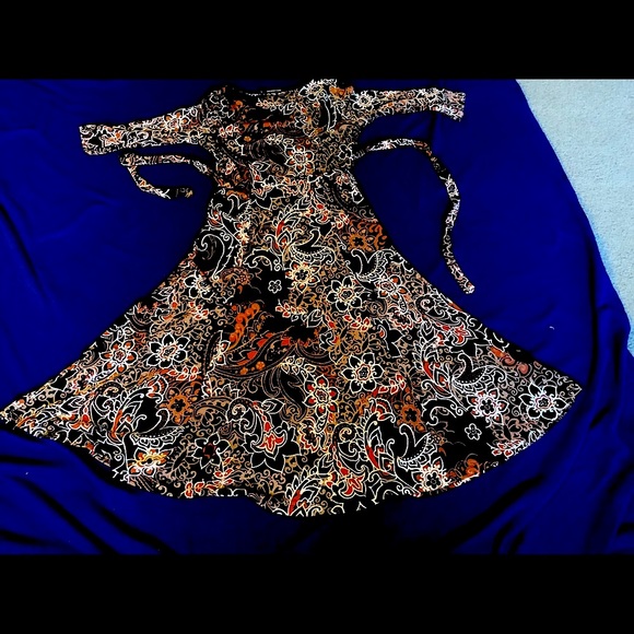 Dress for a fall wedding - Picture 2 of 5